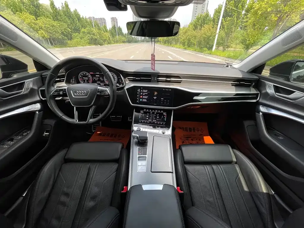 Audi A7 — фото 5