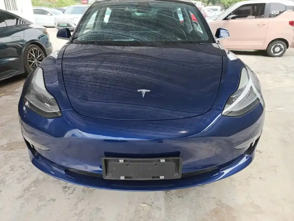 Tesla Model 3 — фото 5
