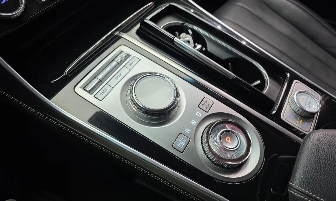 Genesis GV80 — фото 10