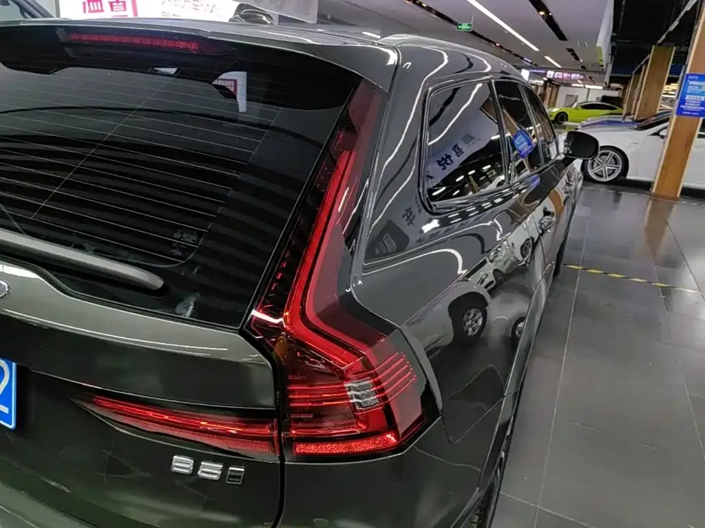 Volvo V90 — фото 8