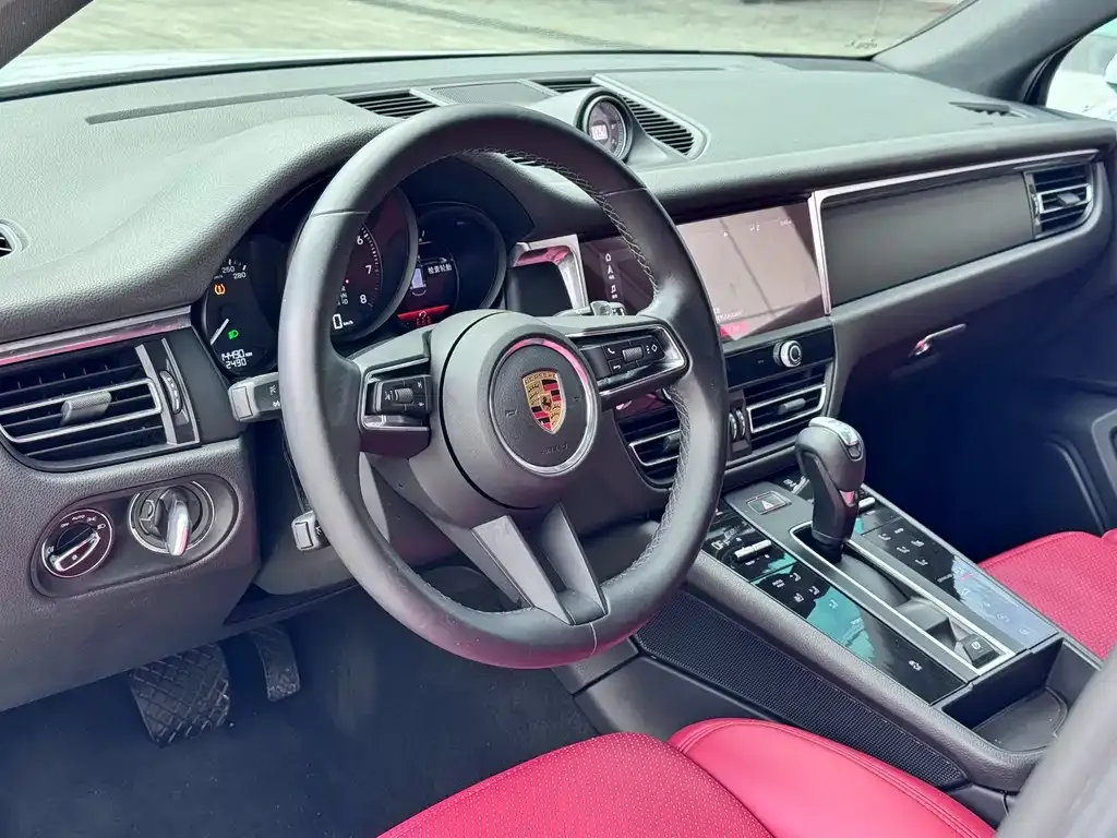 Porsche Macan — фото 2