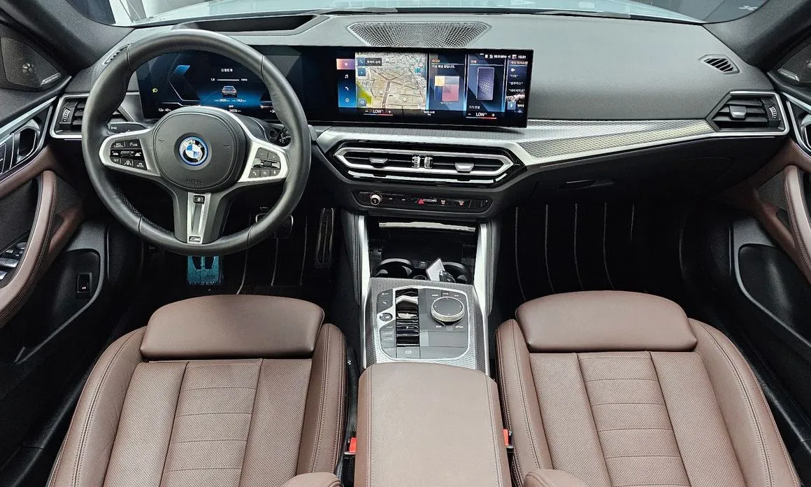 BMW i4 — фото 10