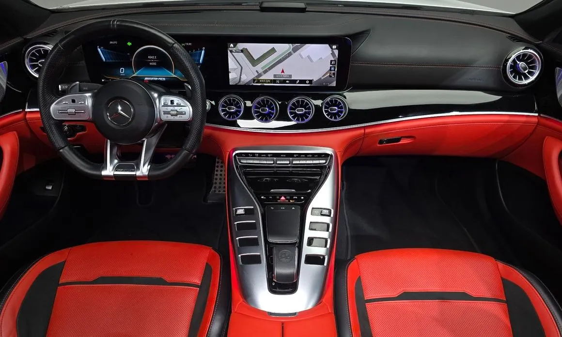 Mercedes-Benz AMG GT — фото 8