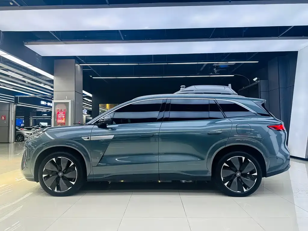 BYD Tang L — фото 2