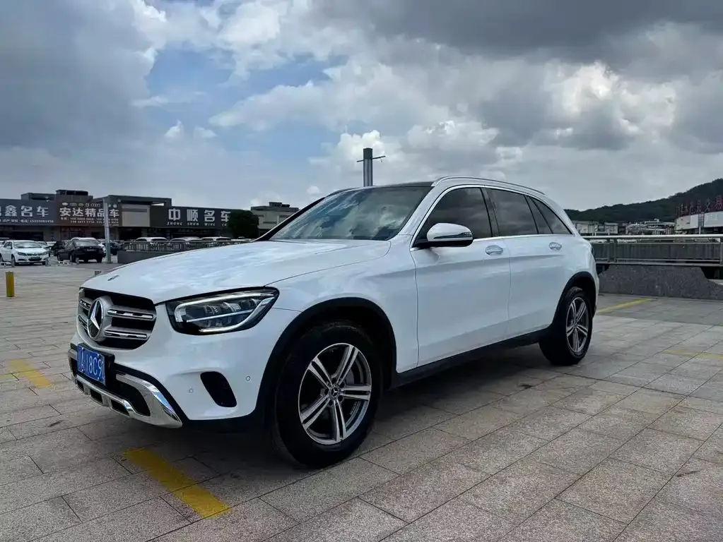 Mercedes-Benz GLC — фото 1