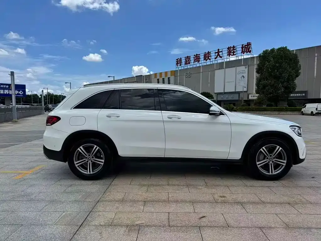 Mercedes-Benz GLC — фото 3
