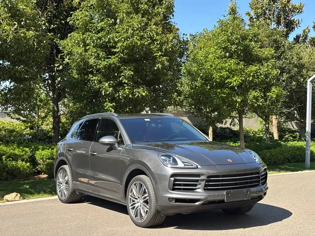 Porsche Cayenne — фото 4