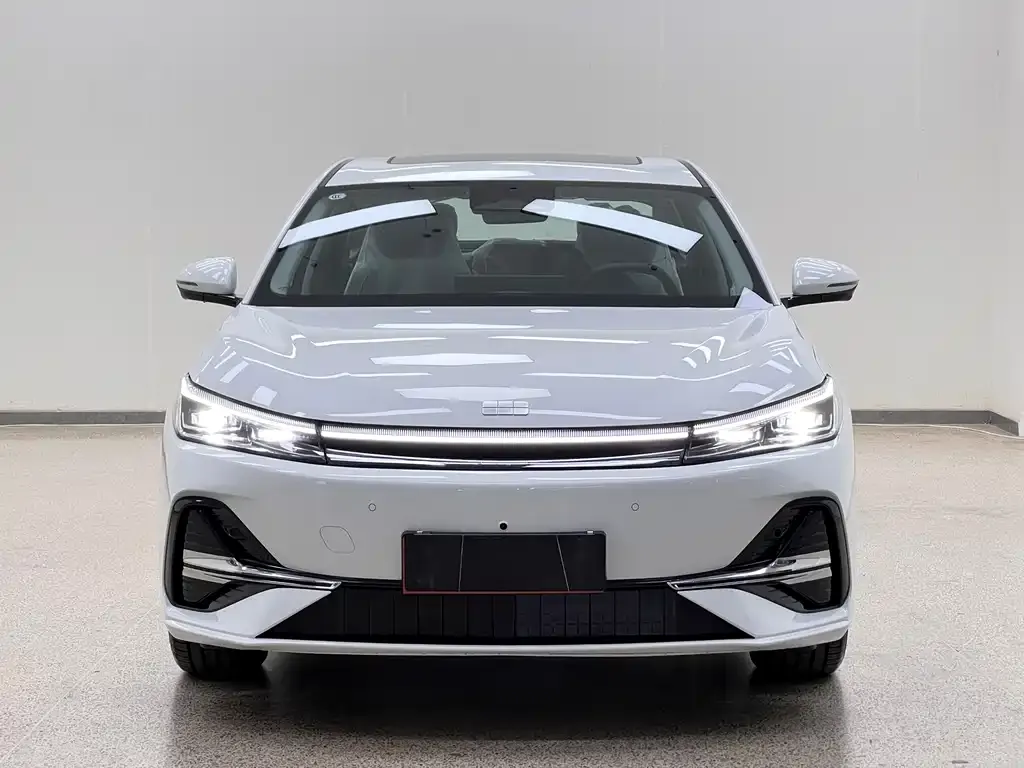 Geely 银河A7 EM — фото 8