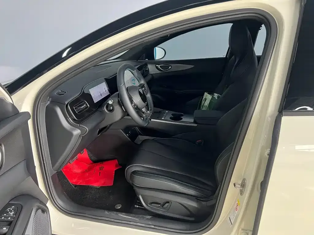 BYD Seal 06 — фото 10