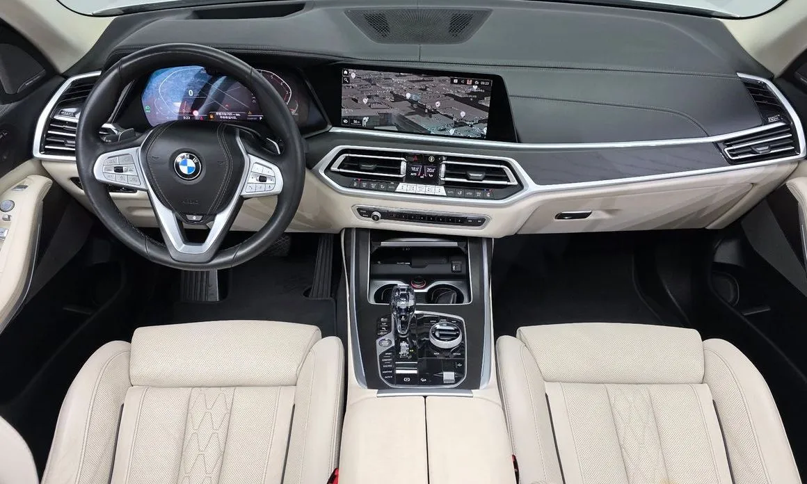 BMW X7 — фото 10
