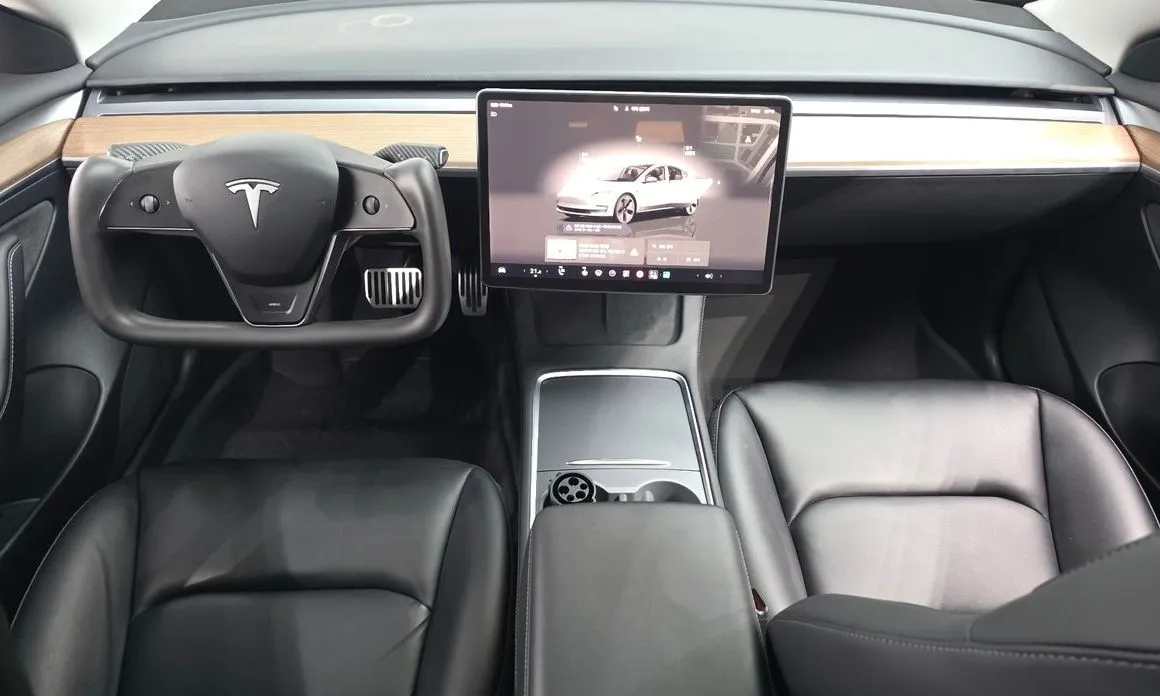 Tesla Model 3 — фото 5