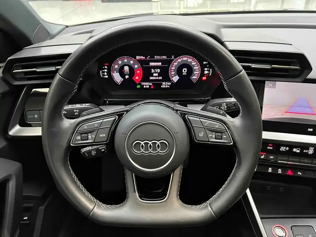 Audi A3 — фото 9