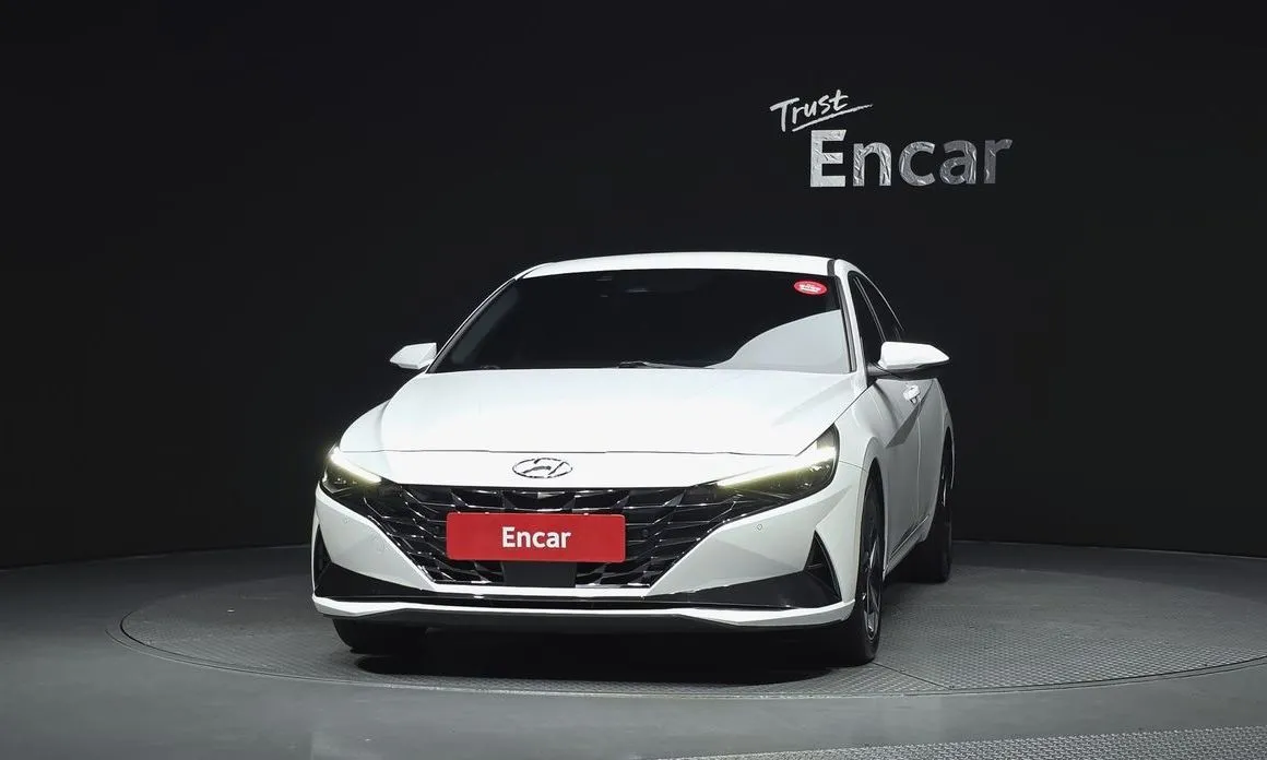 Hyundai AVANTE — фото 2