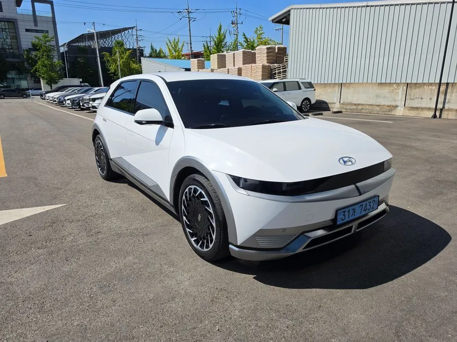 Hyundai Ioniq5 — фото 8