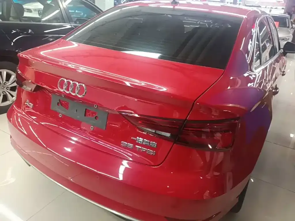 Audi A3 — фото 2
