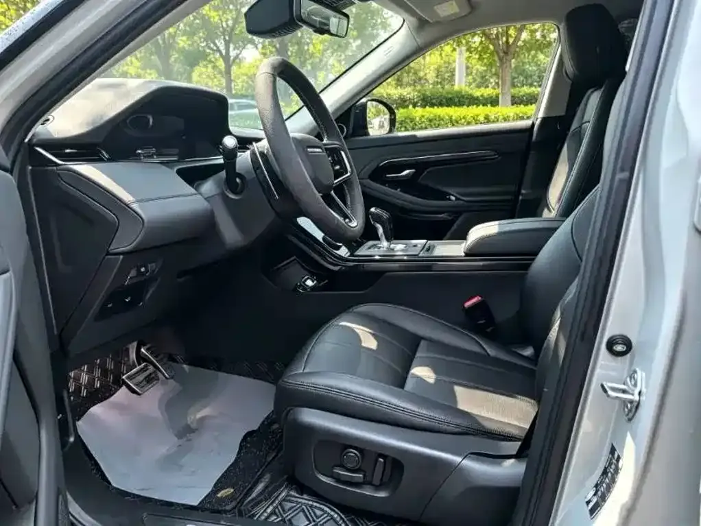 Land Rover Evoque — фото 2
