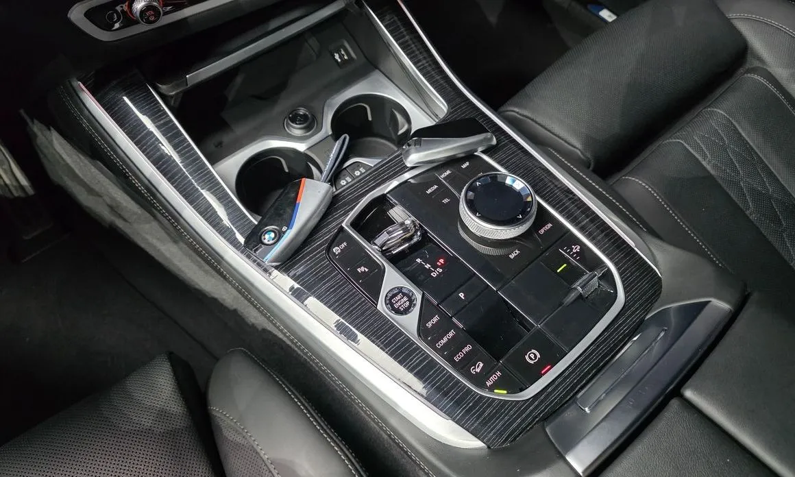 BMW X5 — фото 8