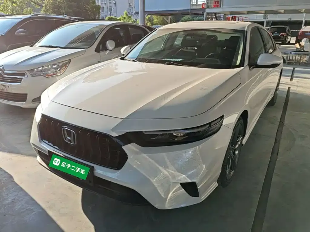 Honda Inspire — фото 10