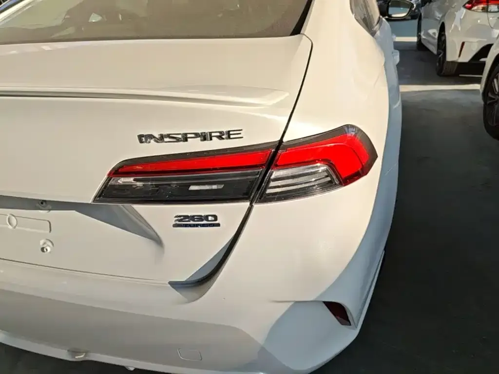 Honda Inspire — фото 2