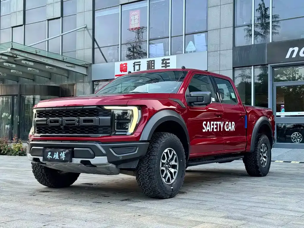 Ford F-150 Raptor — фото 1
