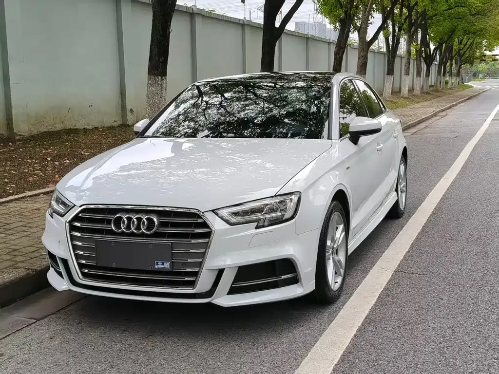 Audi A3 — фото 7