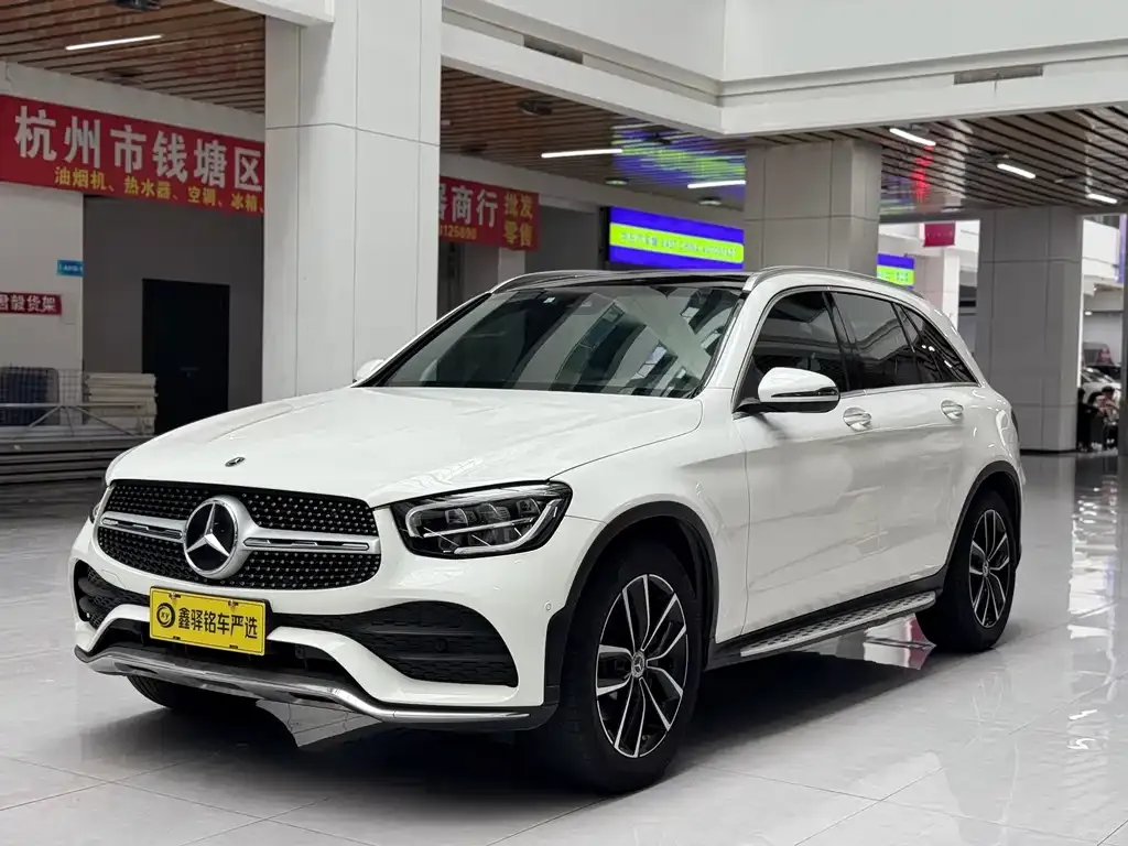 Mercedes-Benz GLC — фото 1
