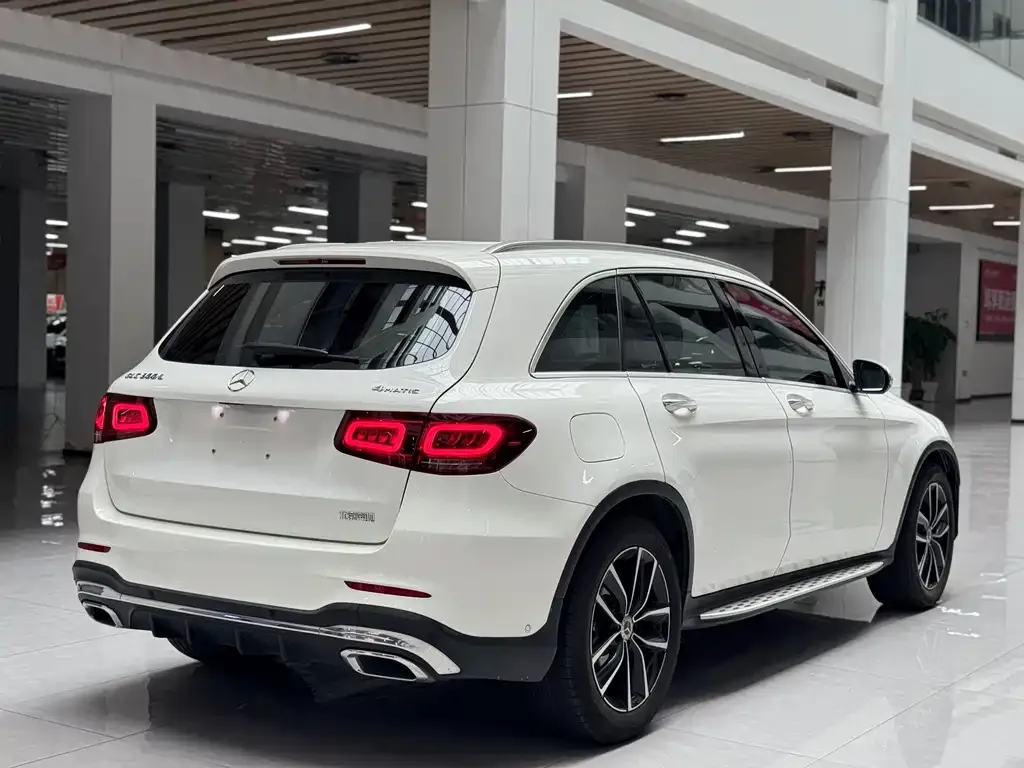 Mercedes-Benz GLC — фото 4