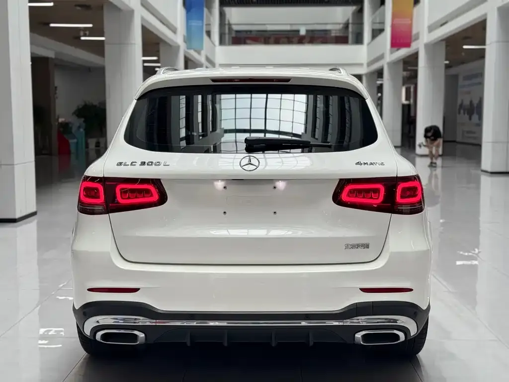Mercedes-Benz GLC — фото 7