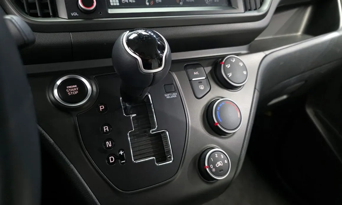 Kia RAY — фото 5