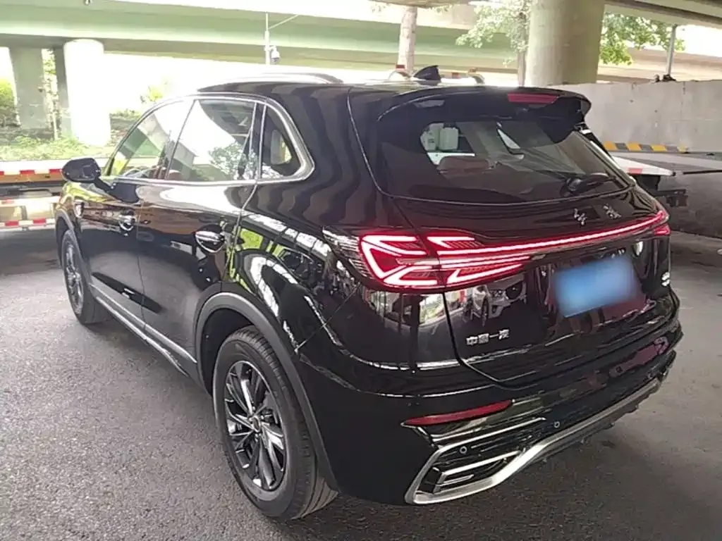 Hongqi HS5 — фото 3