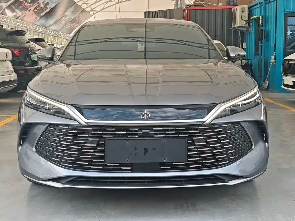 BYD Qin L — фото 8