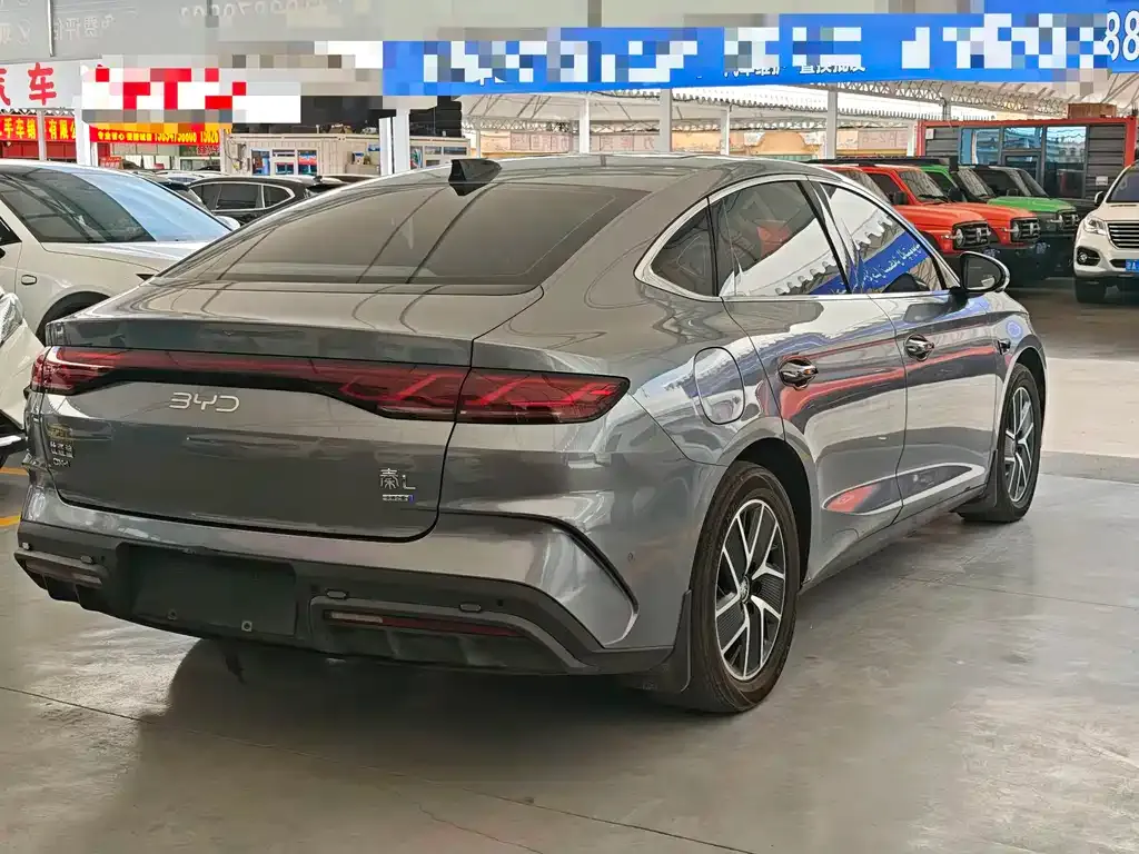 BYD Qin L — фото 3