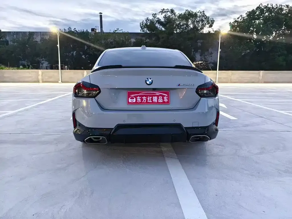 BMW M240i — фото 8
