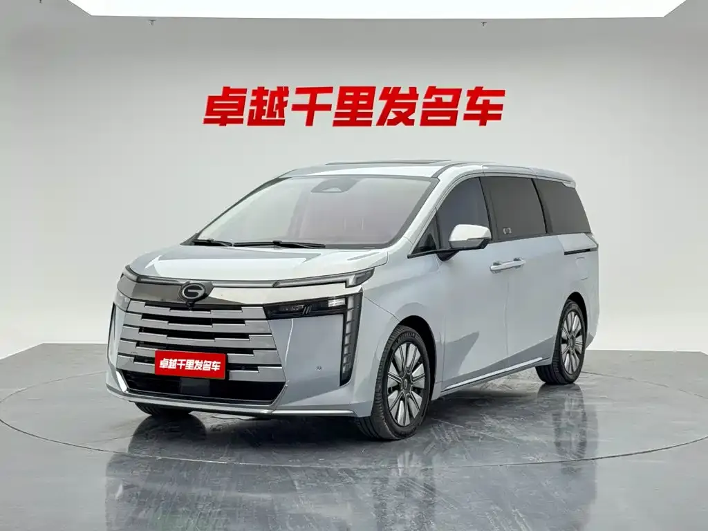 GAC Motor 传祺E8 PHEV — фото 1