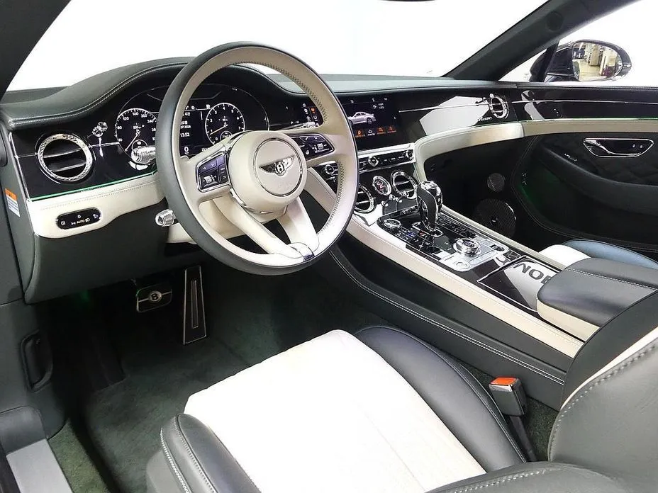 Bentley Continental — фото 9