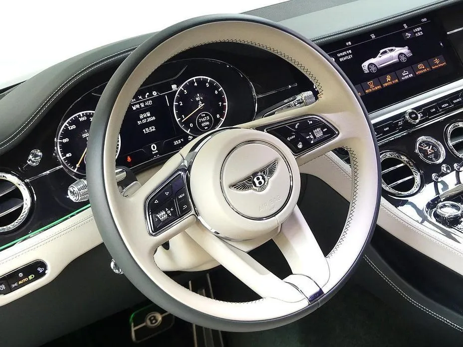 Bentley Continental — фото 10