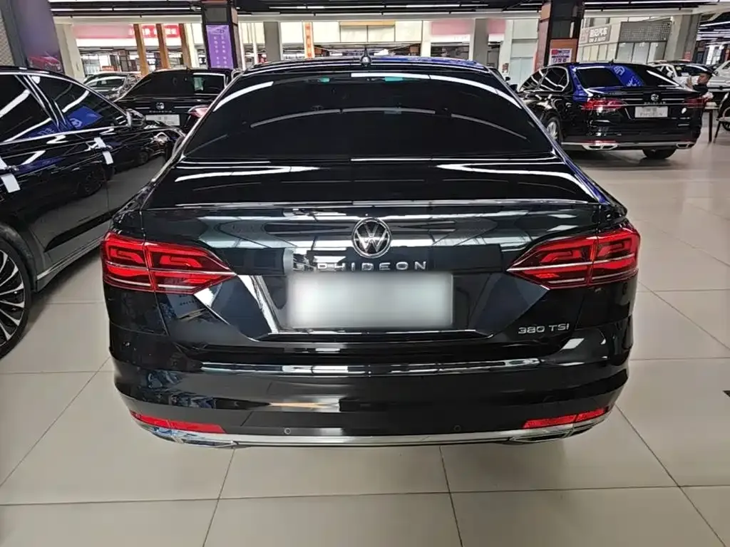 Volkswagen Phideon — фото 9