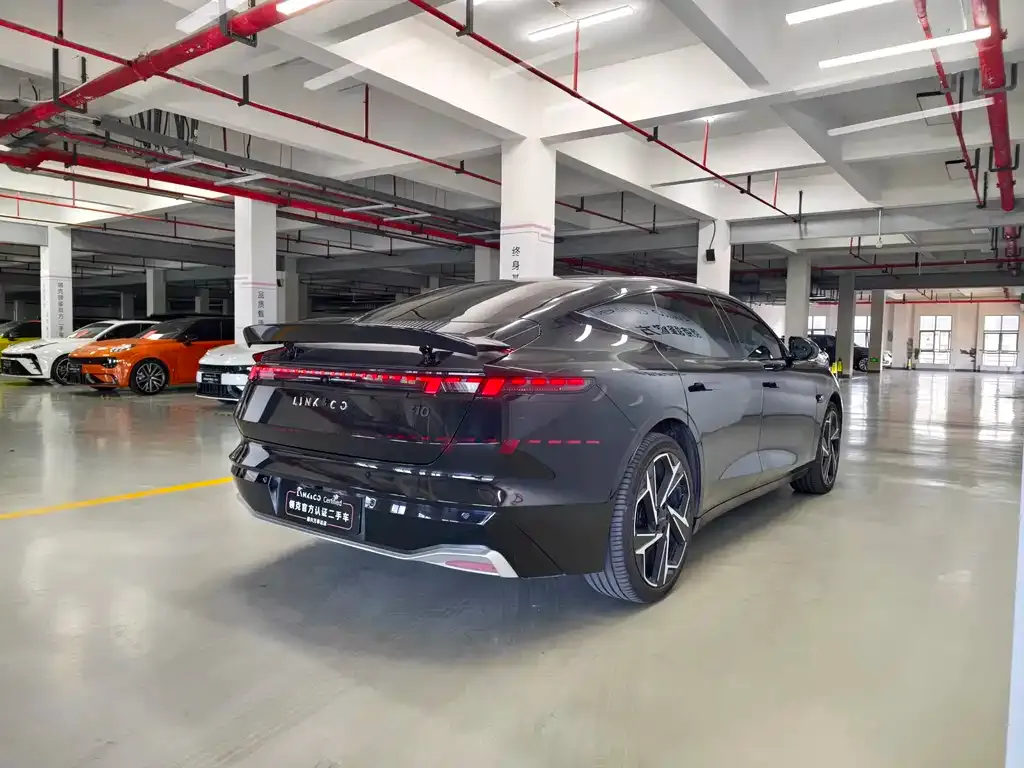 Lynk & Co Z10 — фото 10