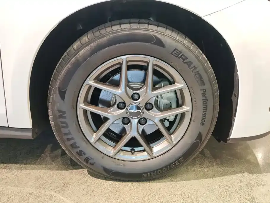 BYD Seal 06 — фото 4