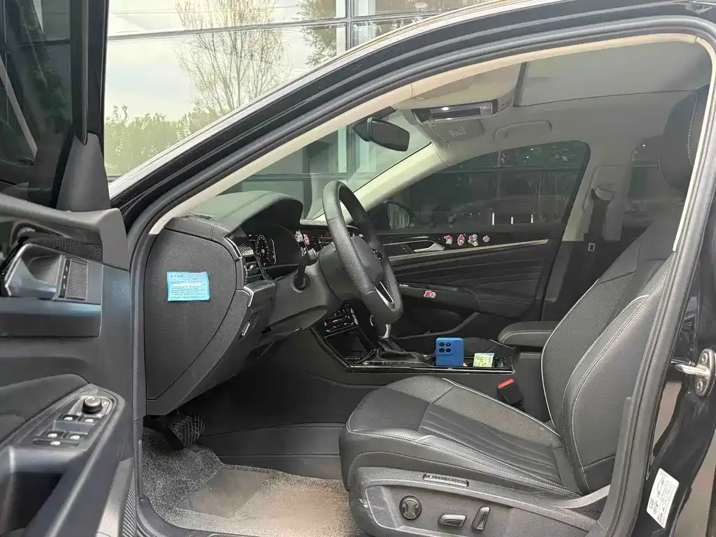 Volkswagen Passat — фото 5