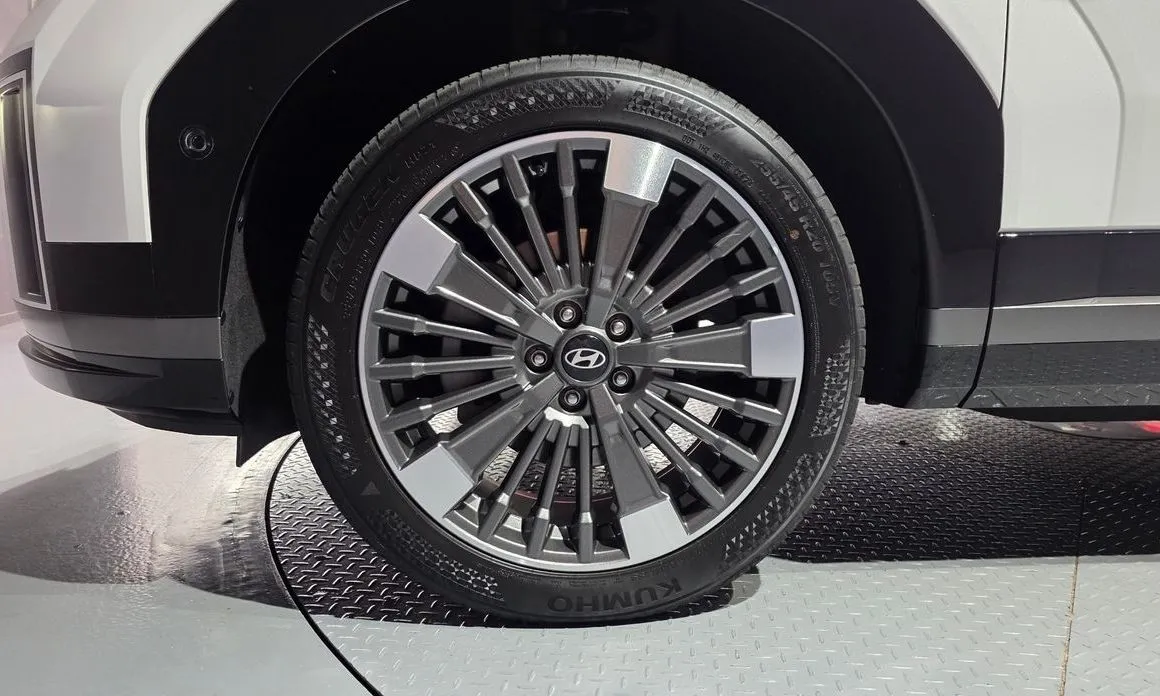 Hyundai Santafe — фото 9
