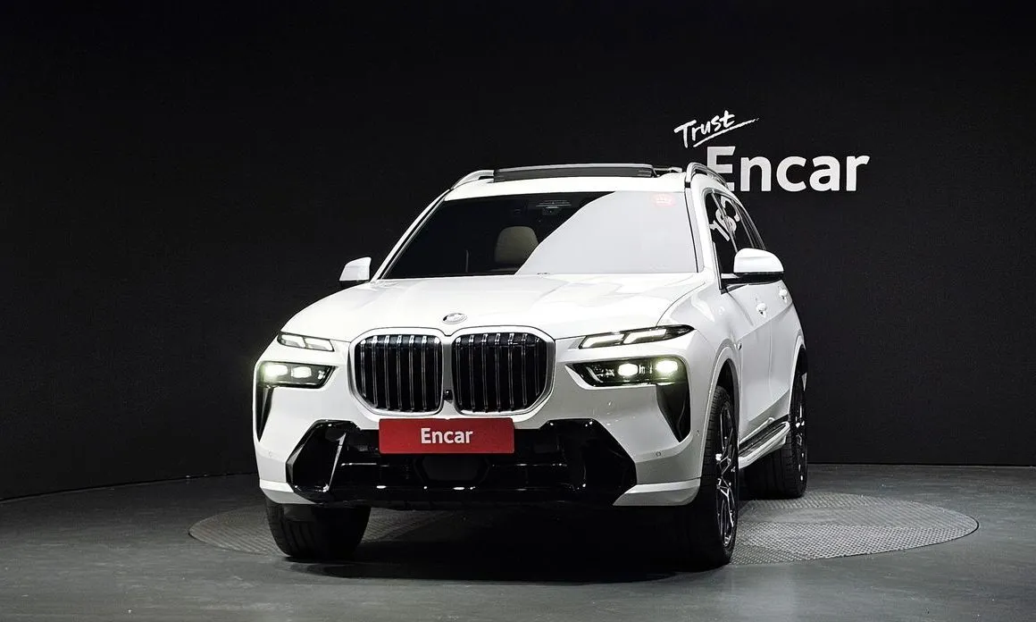 BMW X7 — фото 3