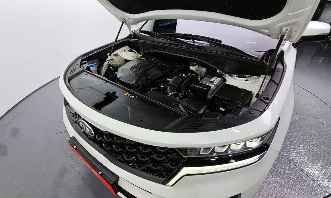Kia Sorento — фото 6