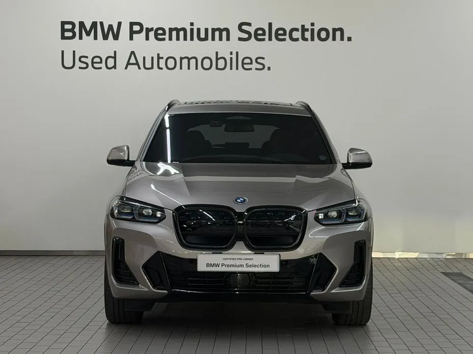 BMW iX3 — фото 5