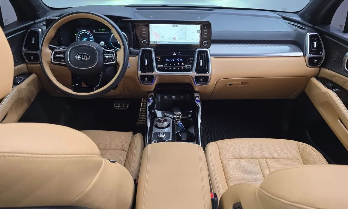 Kia Sorento — фото 6