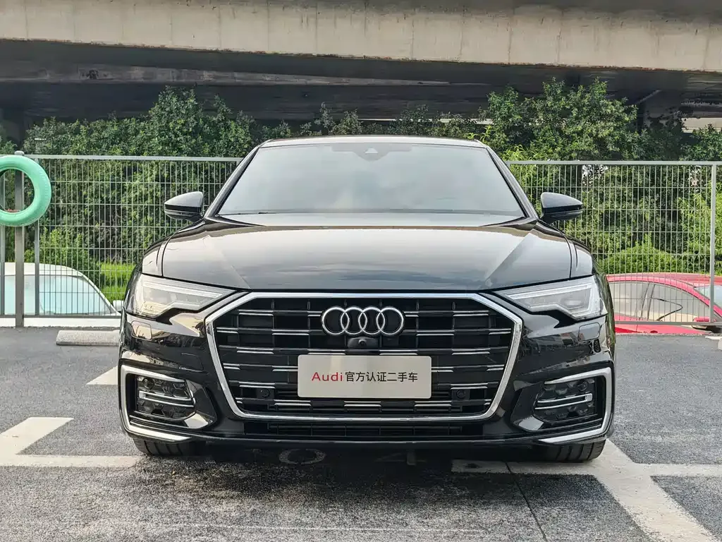 Audi A6L — фото 9