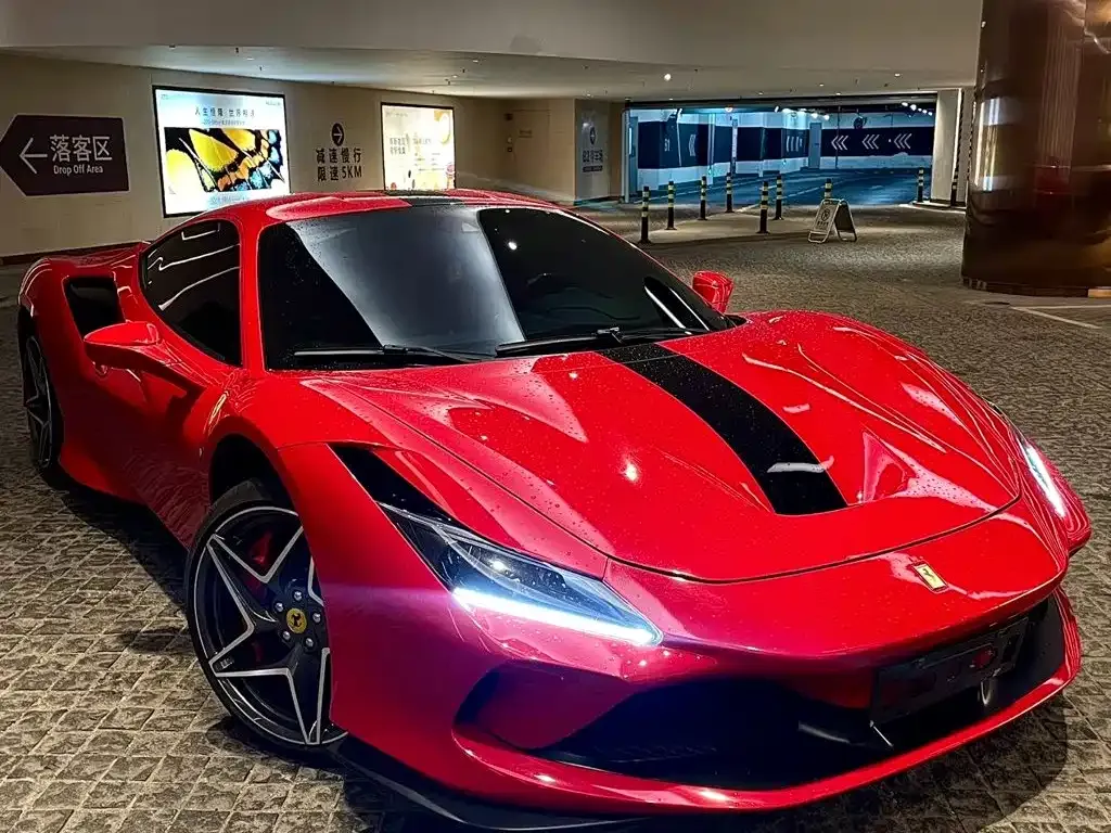 Ferrari F8 — фото 9