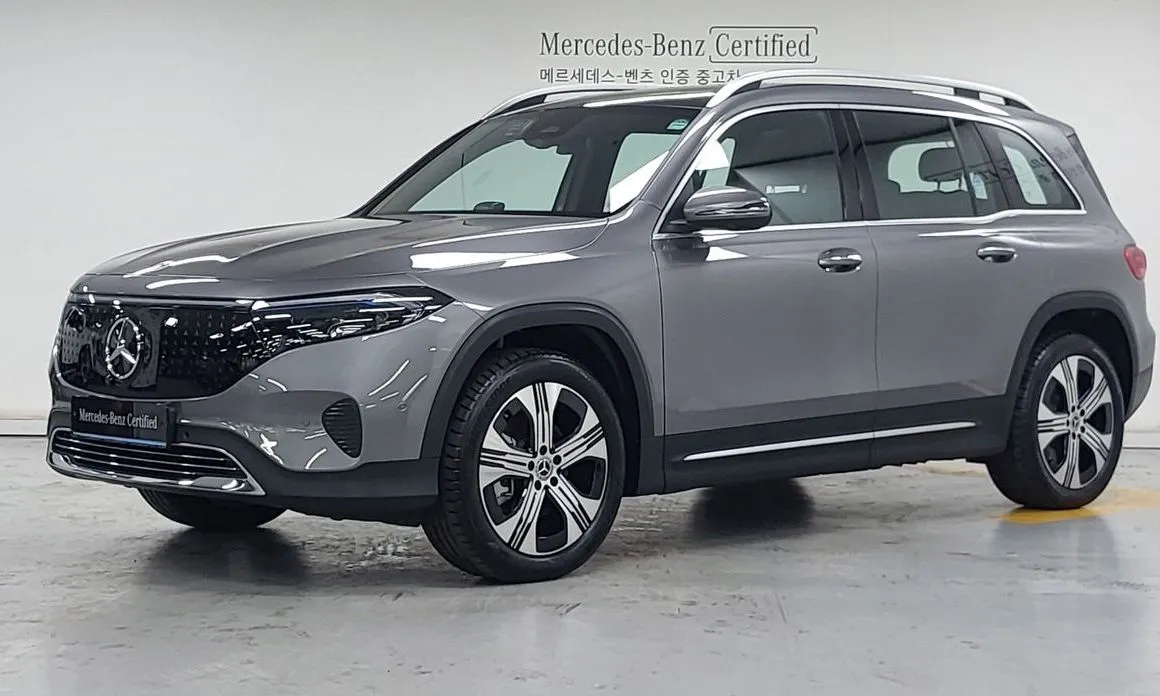 Mercedes-Benz EQB — фото 1