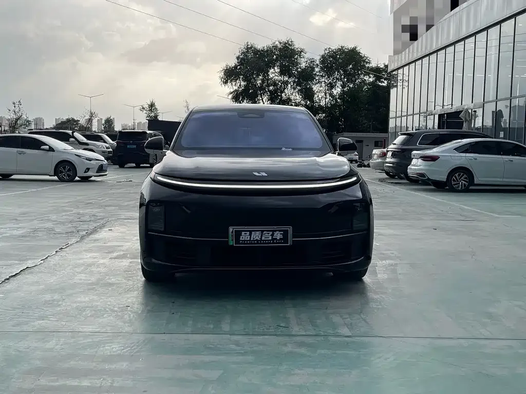Li Auto L7 — фото 9