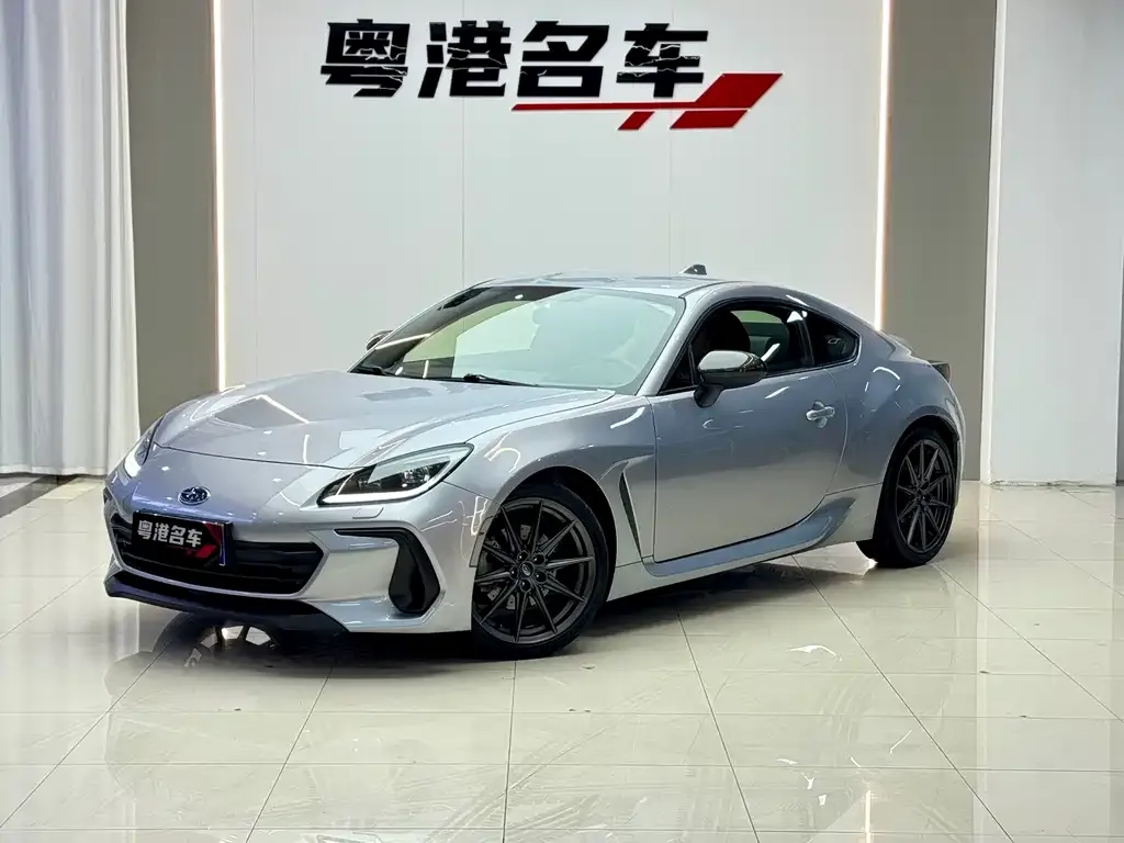 Subaru BRZ — фото 1